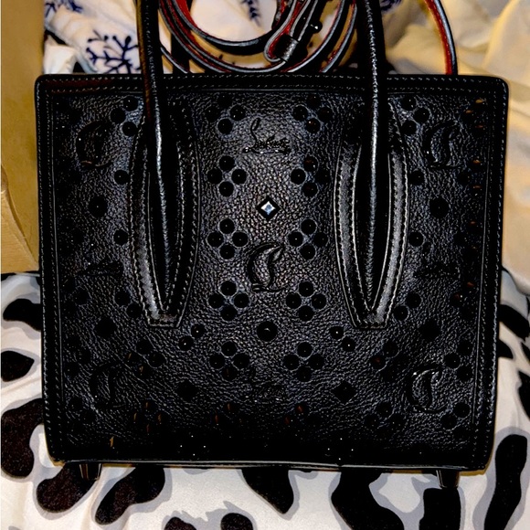 Selling. My Christian loubouton - Picture 2 of 4